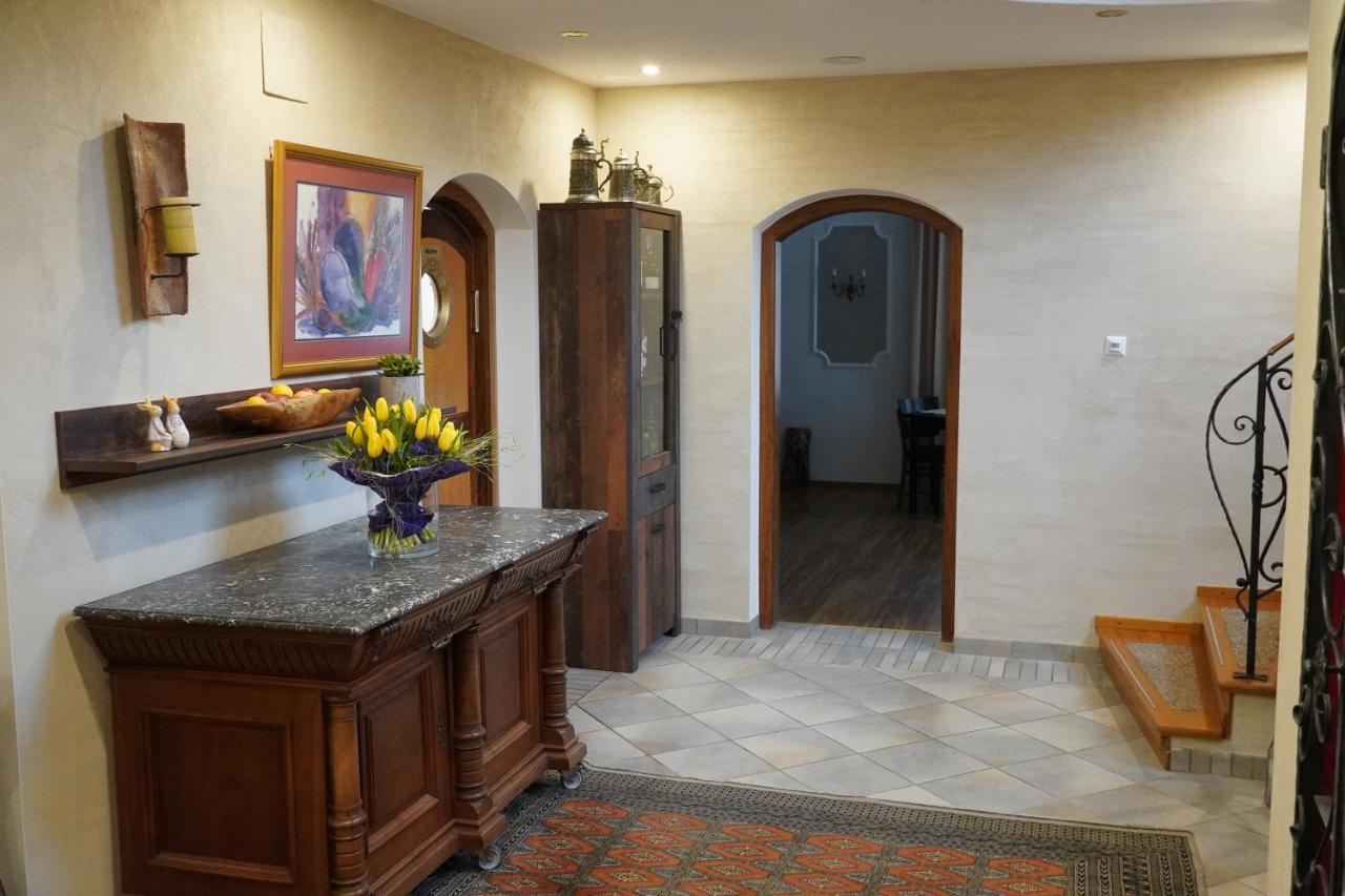 Villa Martini Boutiquehotel (Adults Only) Velden am Woerthersee Ngoại thất bức ảnh