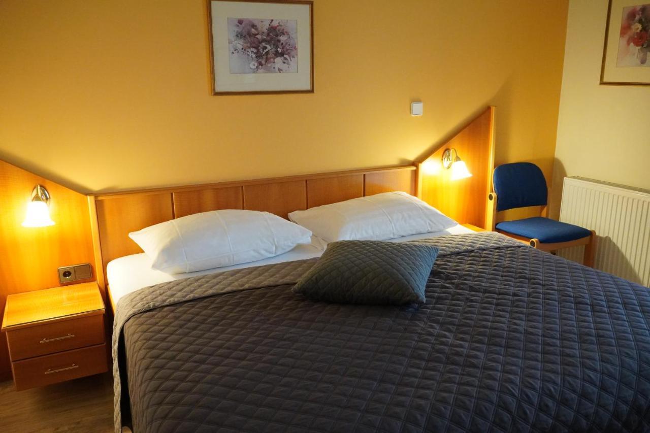 Villa Martini Boutiquehotel (Adults Only) Velden am Woerthersee Ngoại thất bức ảnh