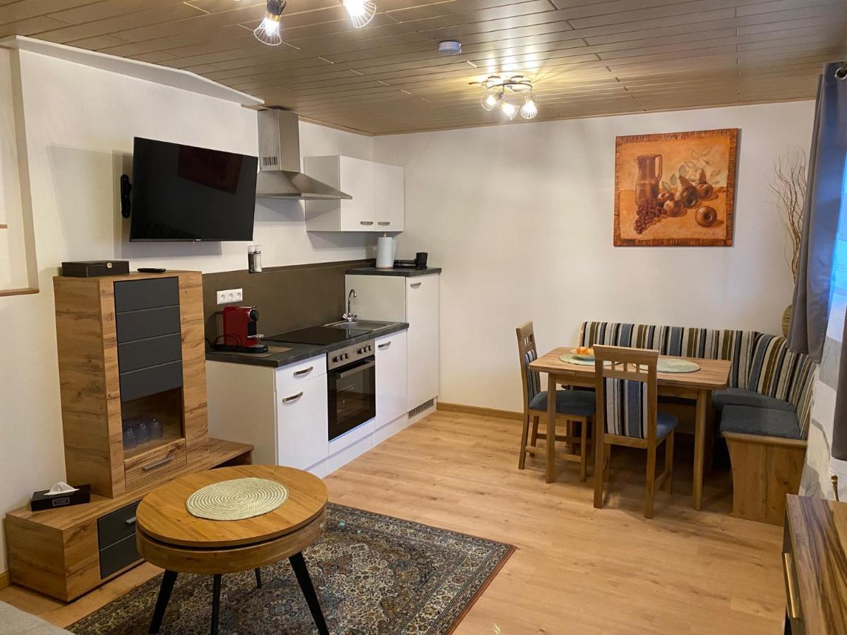 Villa Martini Boutiquehotel (Adults Only) Velden am Woerthersee Ngoại thất bức ảnh