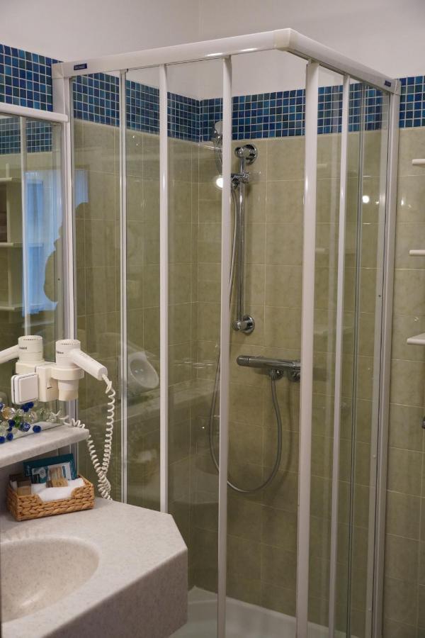 Villa Martini Boutiquehotel (Adults Only) Velden am Woerthersee Ngoại thất bức ảnh